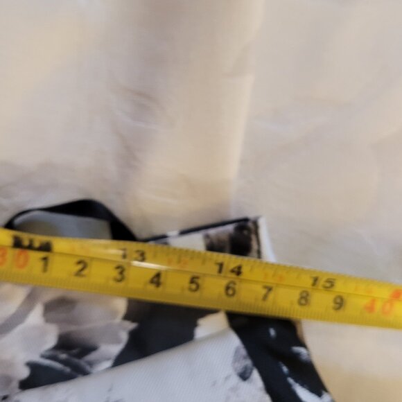 ✨NWT✨ City Studio Mini Skirt with Light Crinoline and Lining - Picture 4 of 5